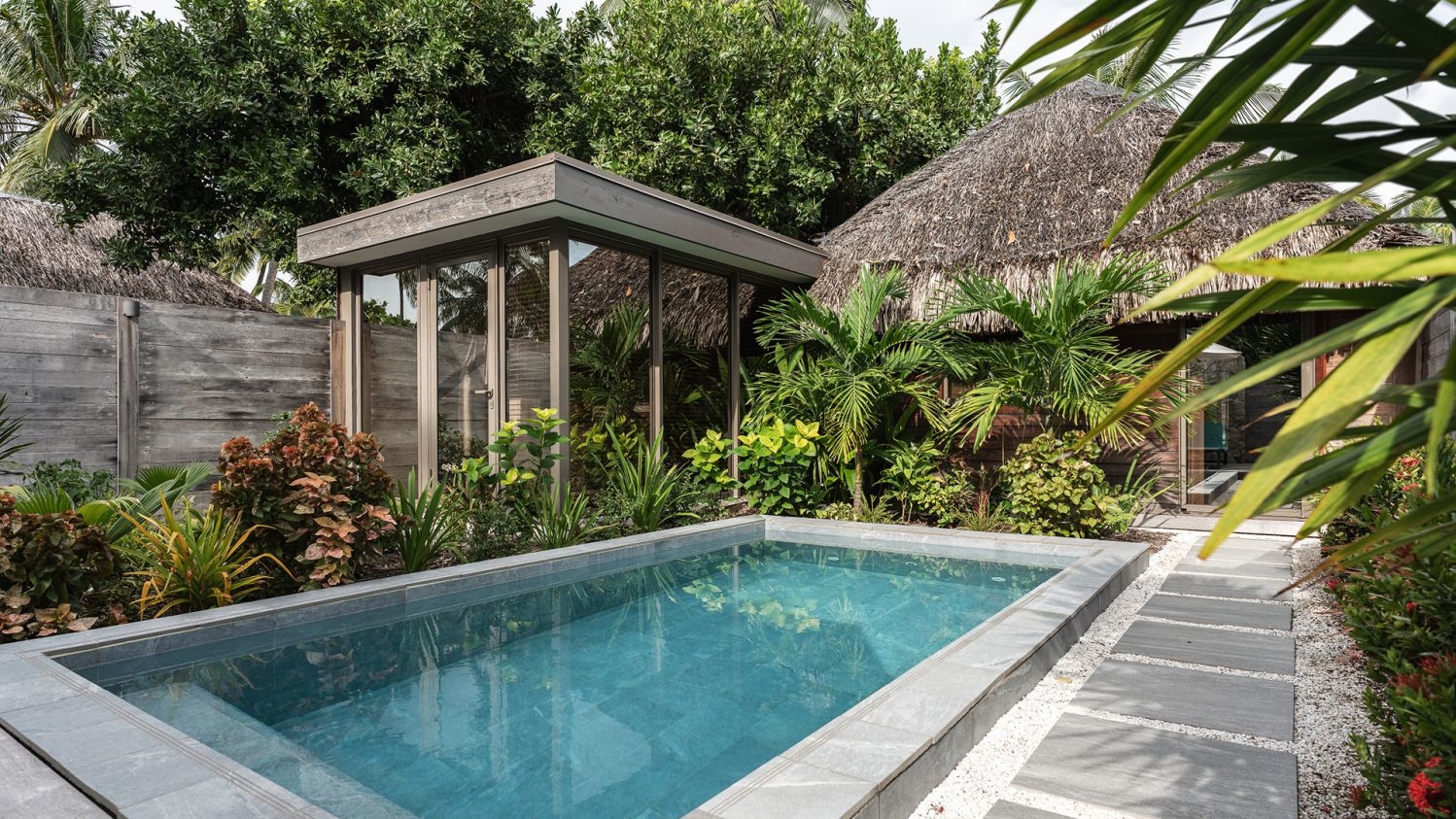 villa de plage avec piscine