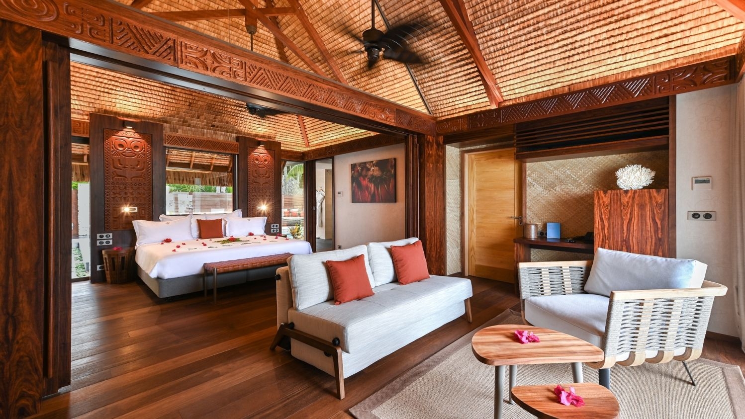 Royal Beach Villa